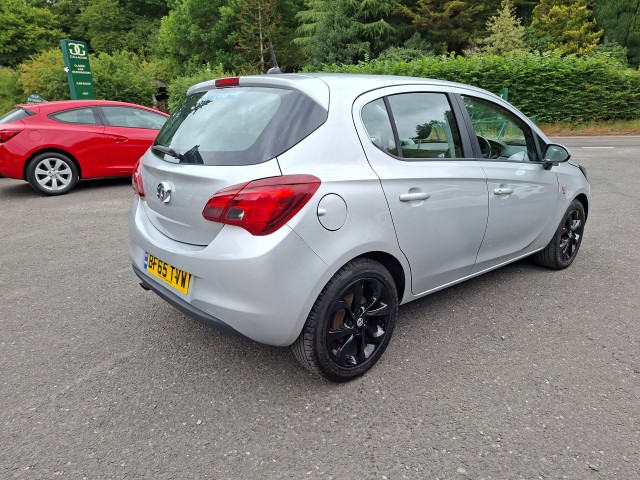 2015 Vauxhall Corsa thumbnail 17