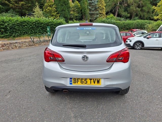 2015 Vauxhall Corsa thumbnail 18