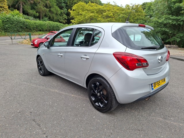2015 Vauxhall Corsa thumbnail 15