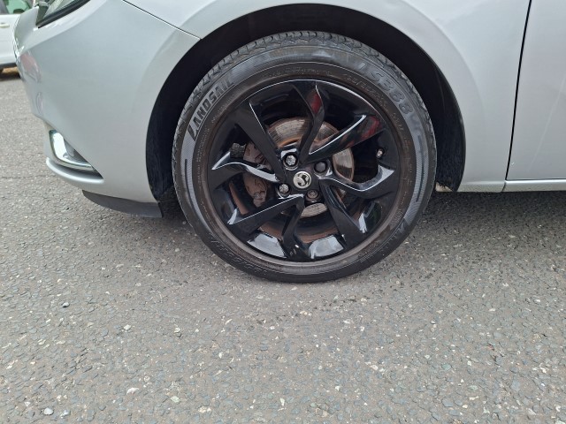 2015 Vauxhall Corsa thumbnail 10