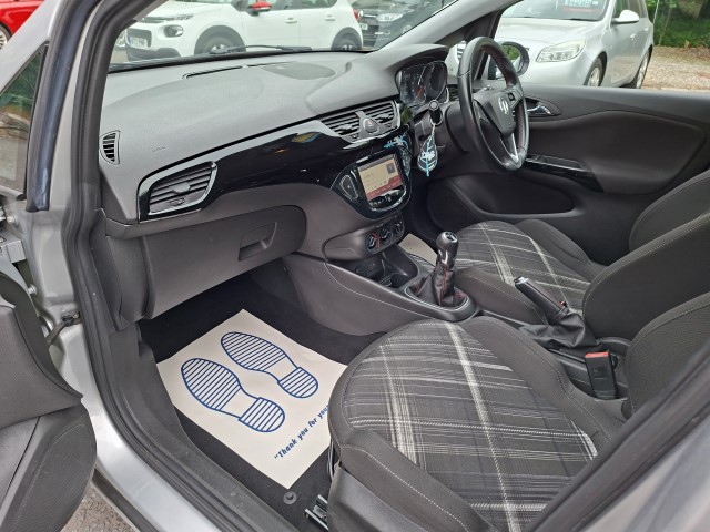 2015 Vauxhall Corsa thumbnail 12