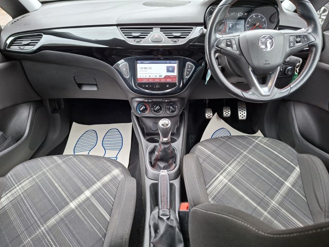 2015 Vauxhall Corsa thumbnail 6
