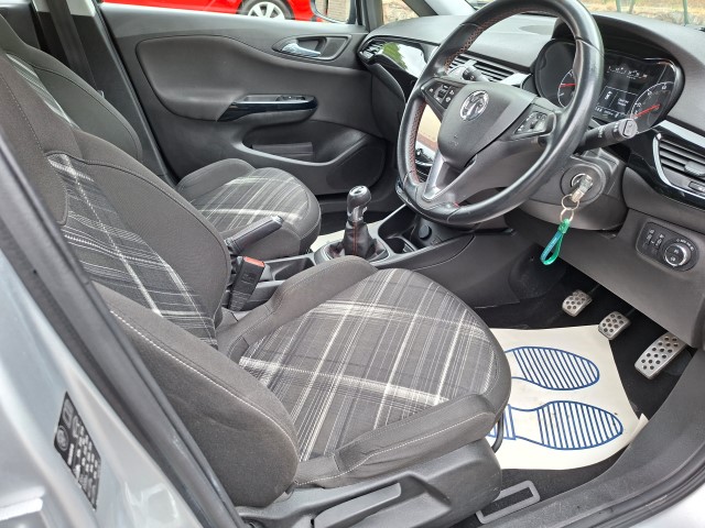 2015 Vauxhall Corsa thumbnail 2